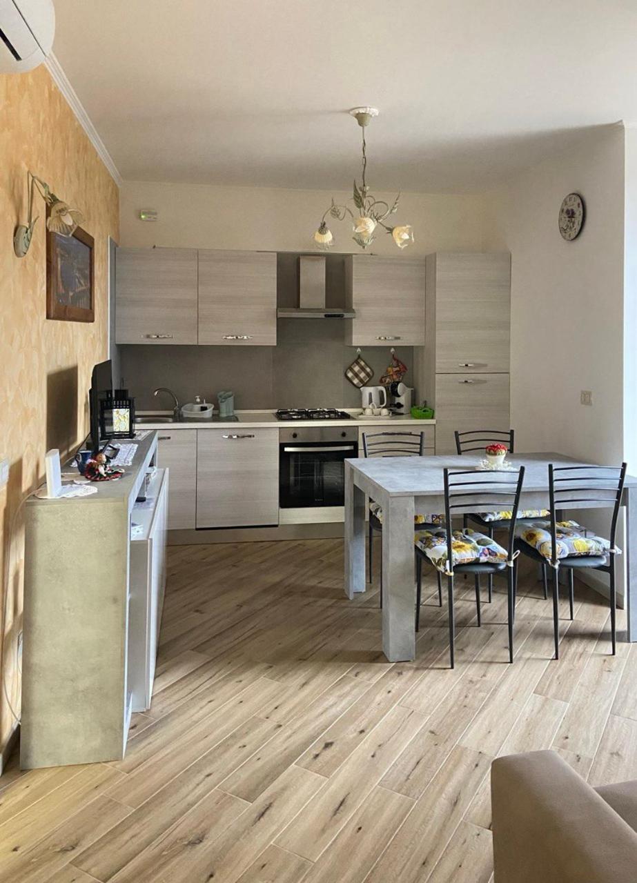 Casa Gemma Lejlighed Gravedona Eksteriør billede