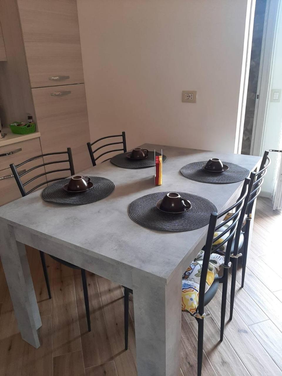 Casa Gemma Lejlighed Gravedona Eksteriør billede